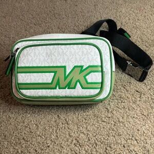 Michael Kors double zip belt bag *NWT*